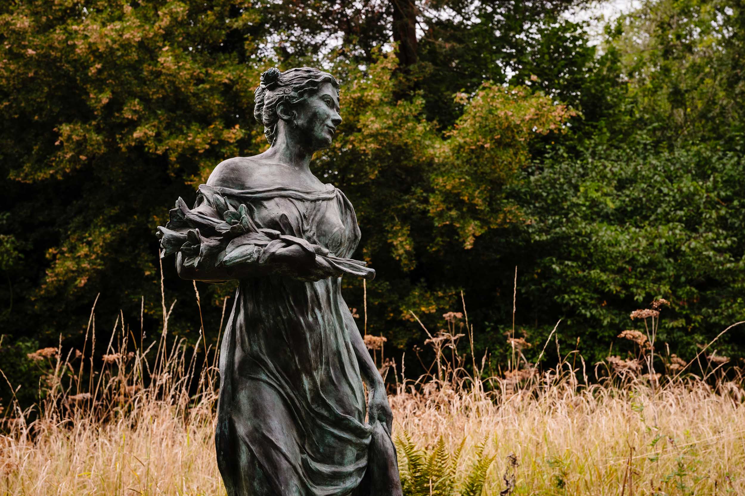 Photo of a decorative statue in the gardens