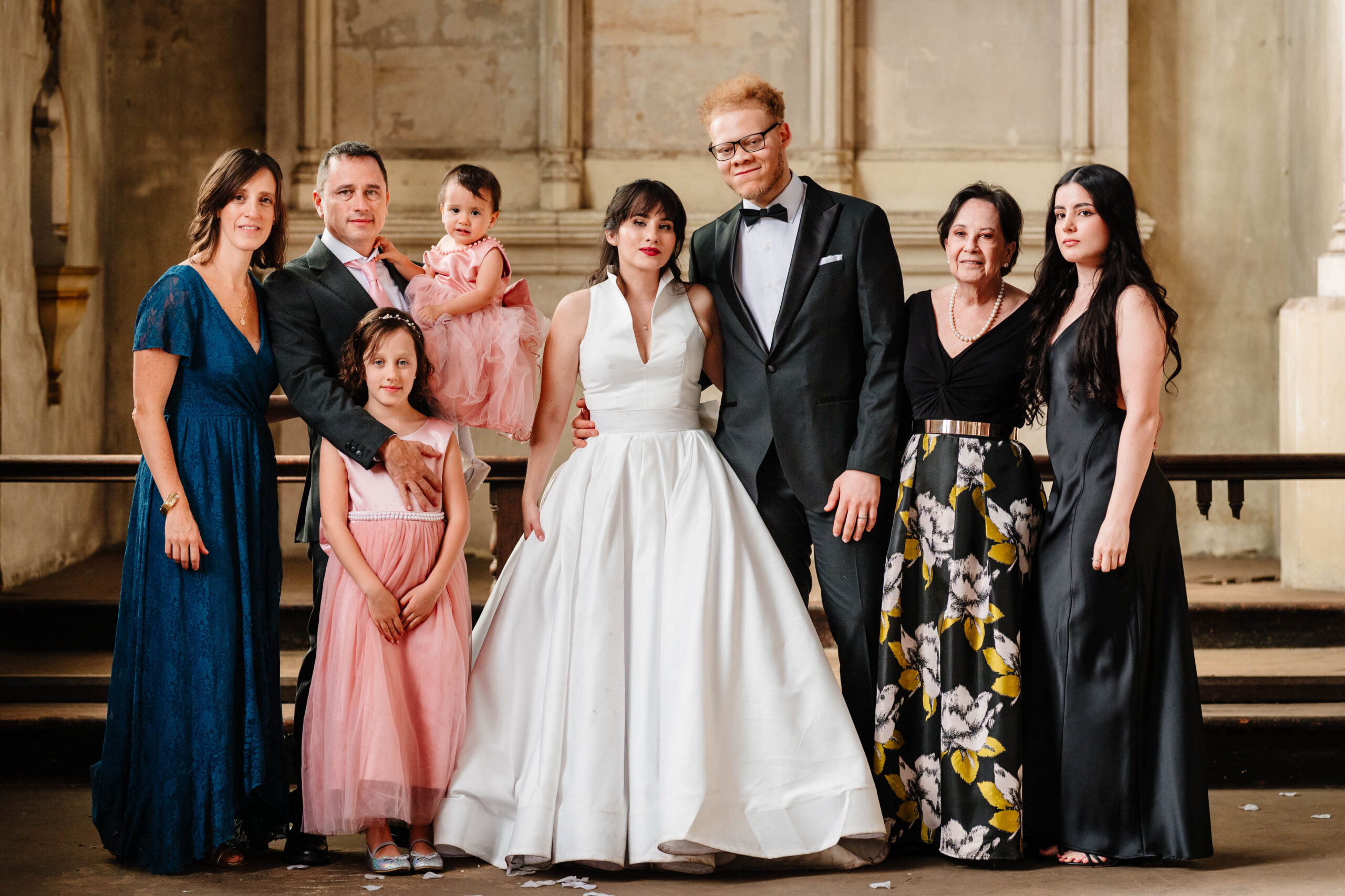 Group photo at a wedding with immmediate family